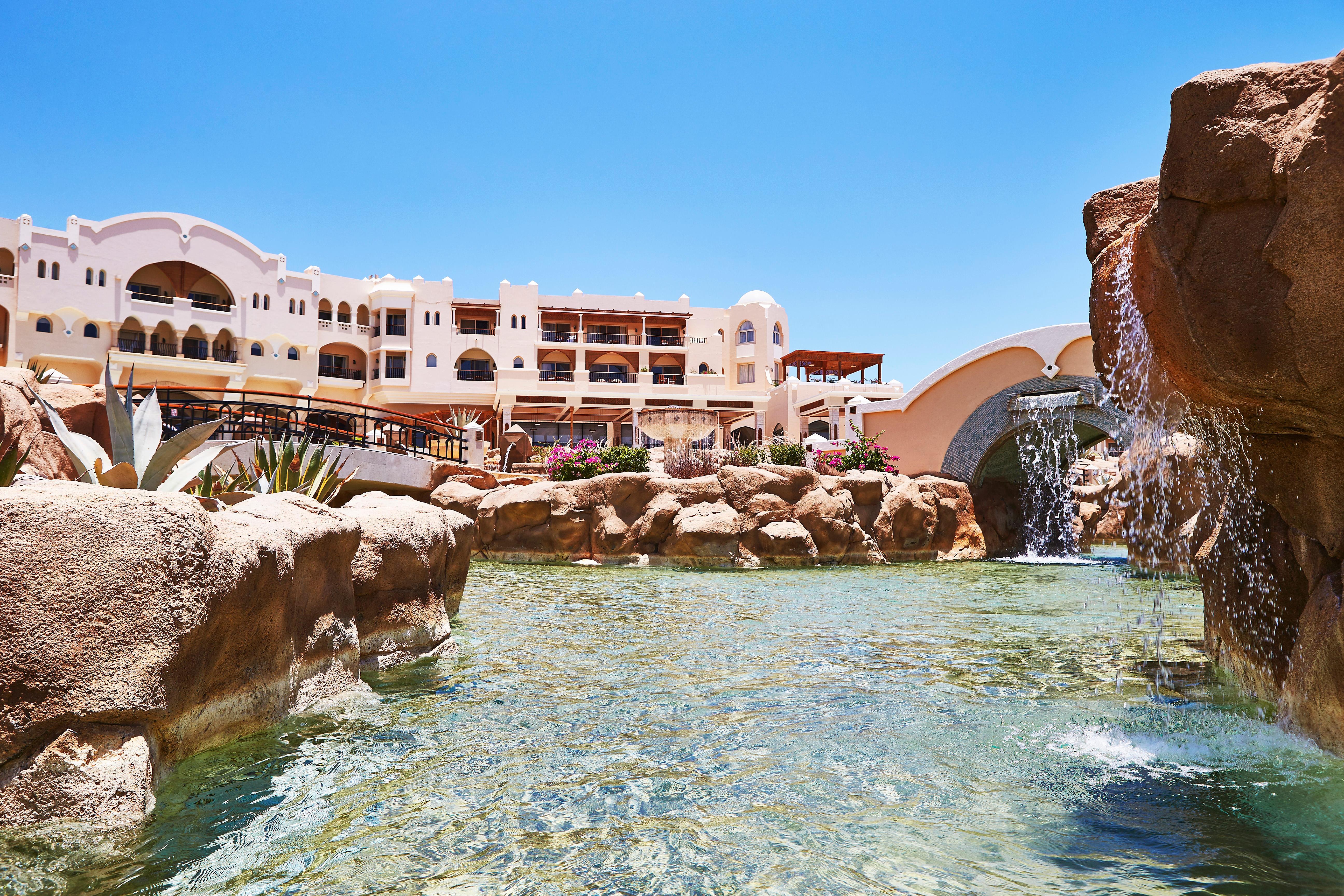 Kempinski Hotel Soma Bay Exterior photo The resort's lagoon