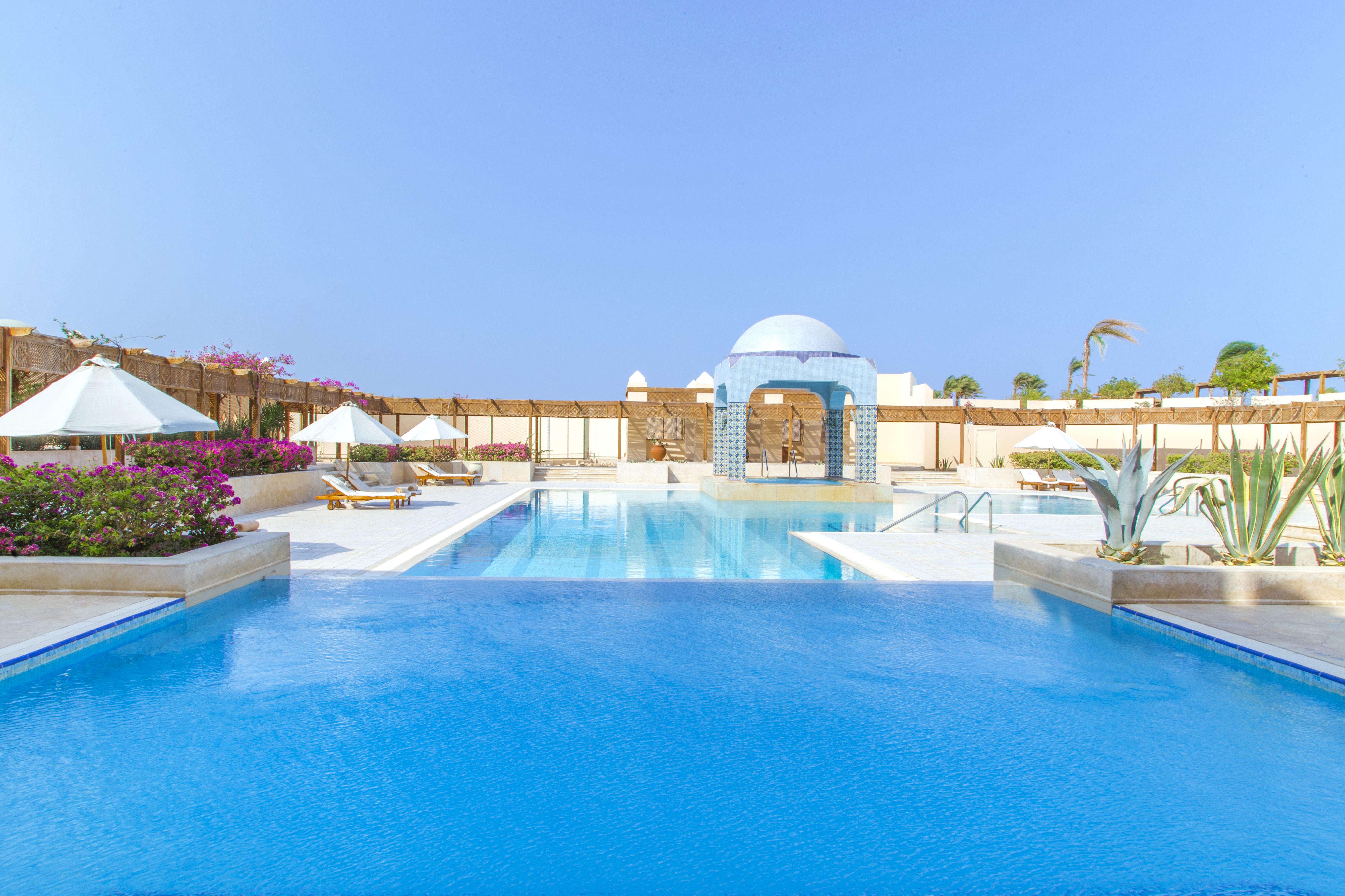 Kempinski Hotel Soma Bay Exterior photo The swimming pool at the hotel