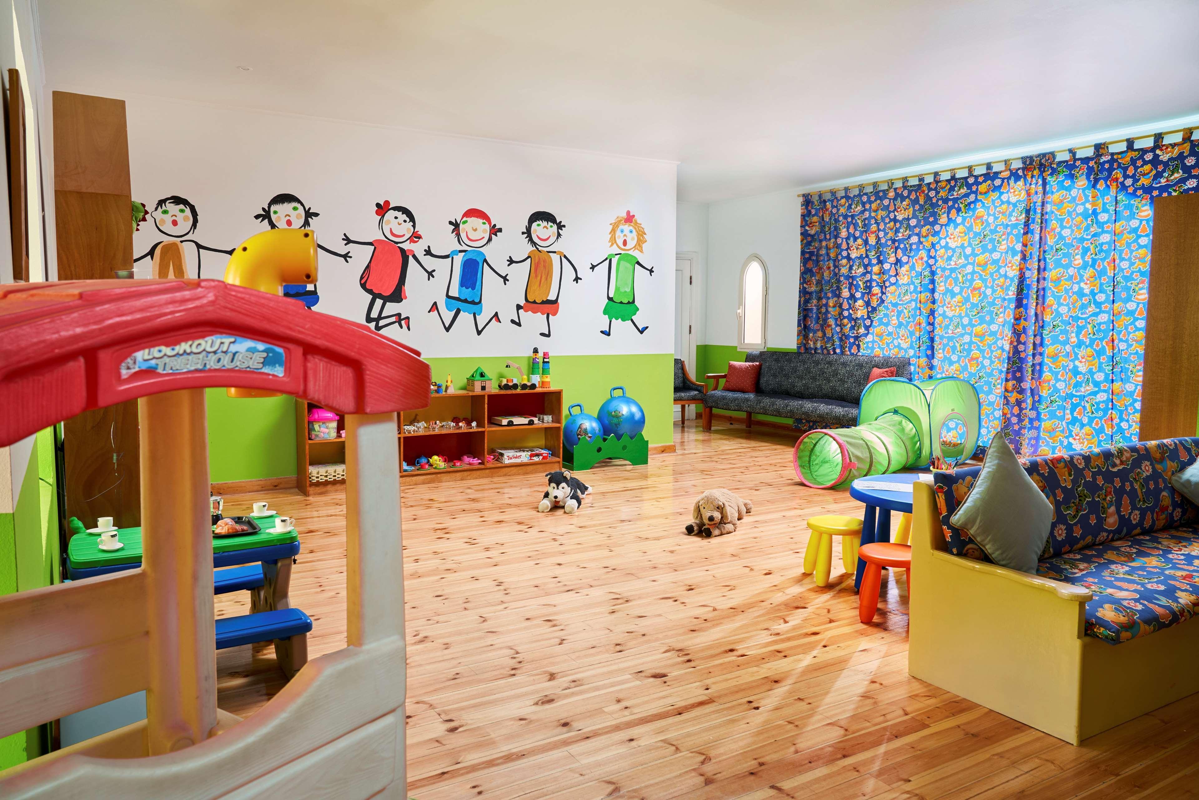 Kempinski Hotel Soma Bay Exterior photo A nursery in Germany
